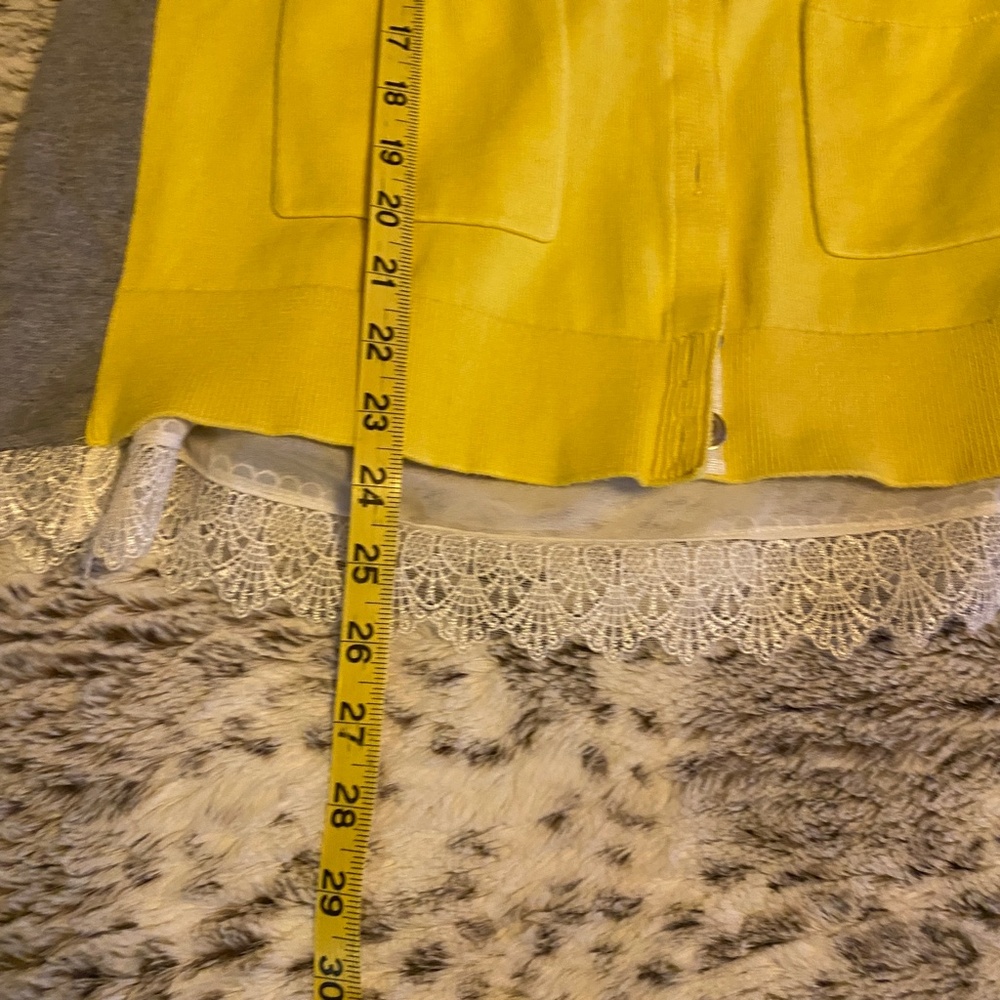 CAbi Style 3010 Belle Cardigan Size - Picture 15 of 16